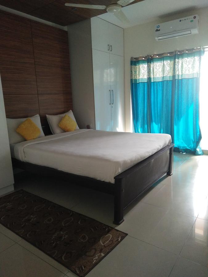 Deeya Suites Private Limited Bangalore Exterior foto