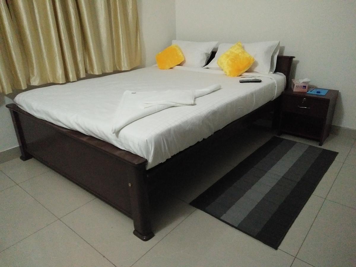 Deeya Suites Private Limited Bangalore Exterior foto